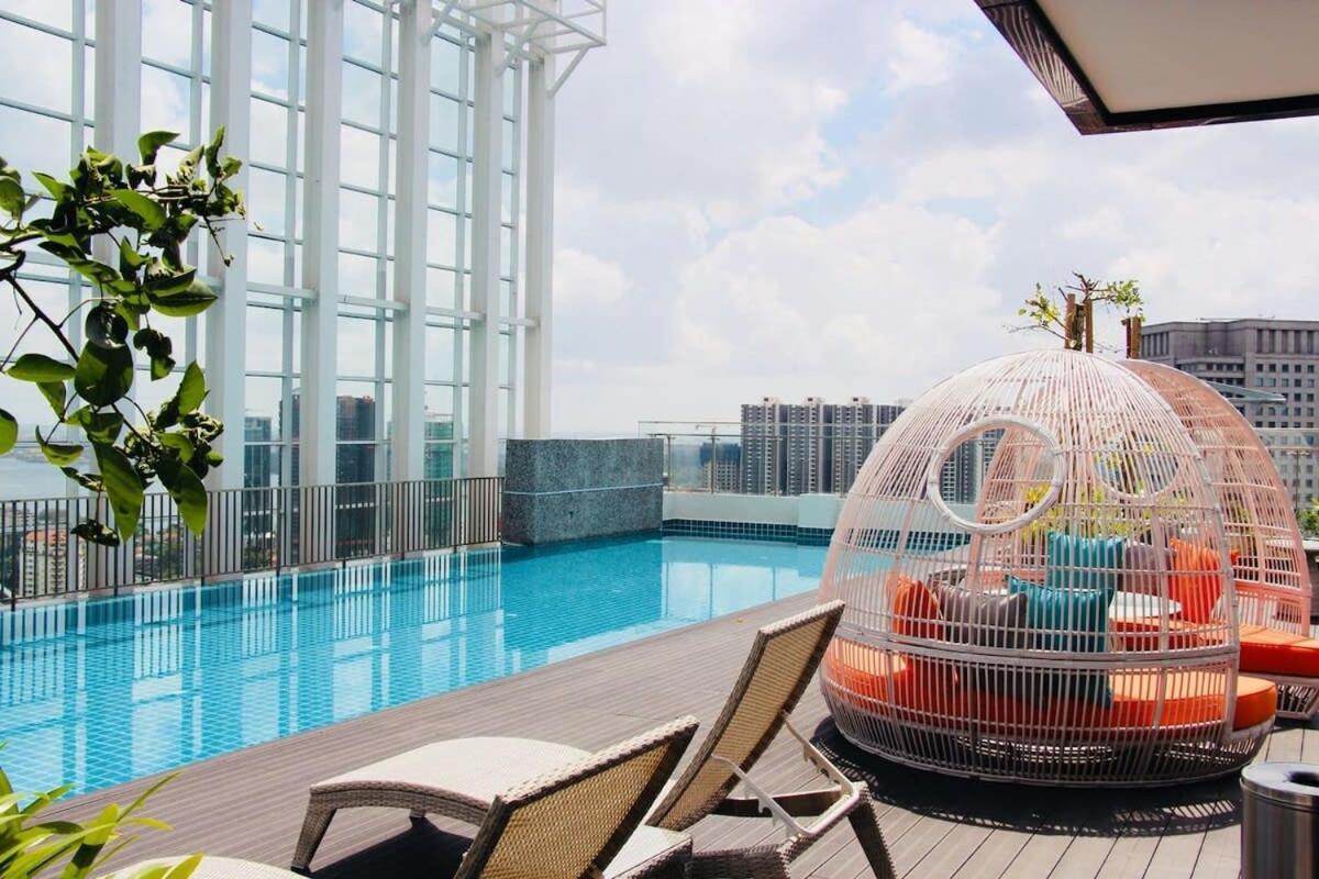 A Stylish High-Floor 2Br Suasana Suites Views جوهر بهرو المظهر الخارجي الصورة